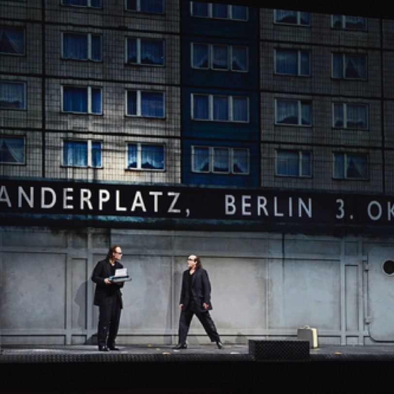 DIE HAMLETMASCHINE SEBASTIAN BAUMGARTEN OPERNHAUS ZÜRICH