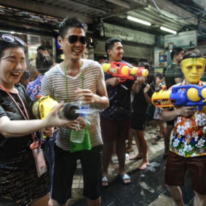 BANGKOK THAILAND SONGKRAN 2017