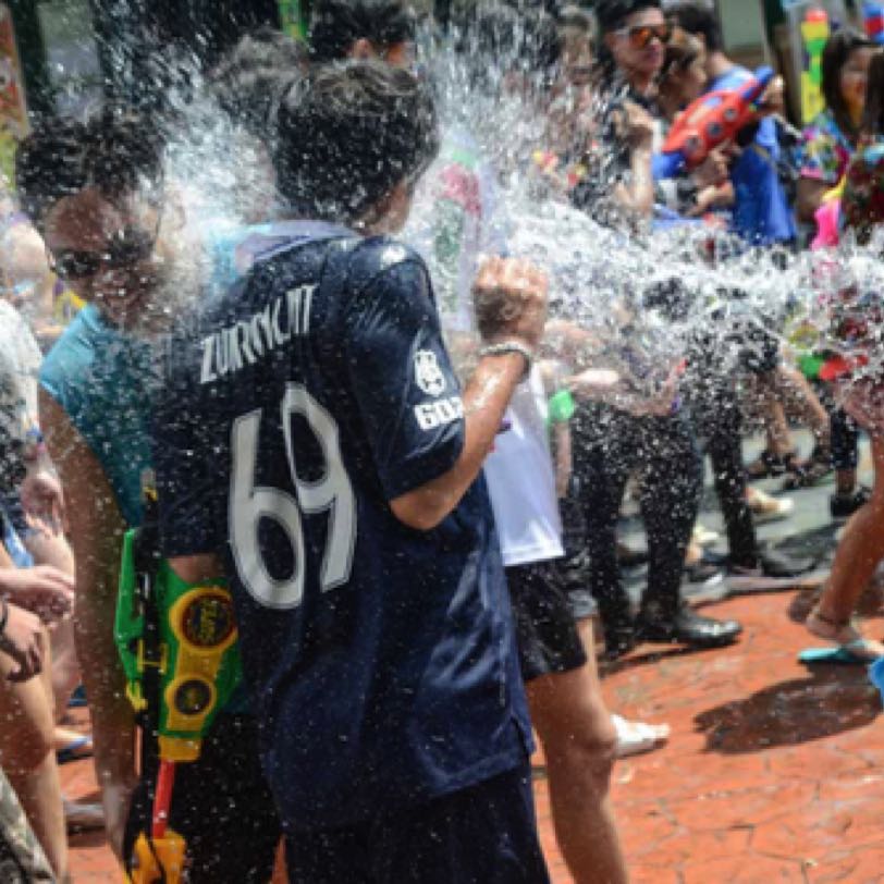 BANGKOK THAILAND SONGKRAN 2017